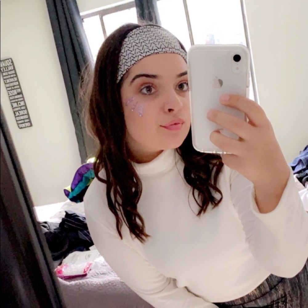 Meet your Posher, Tara